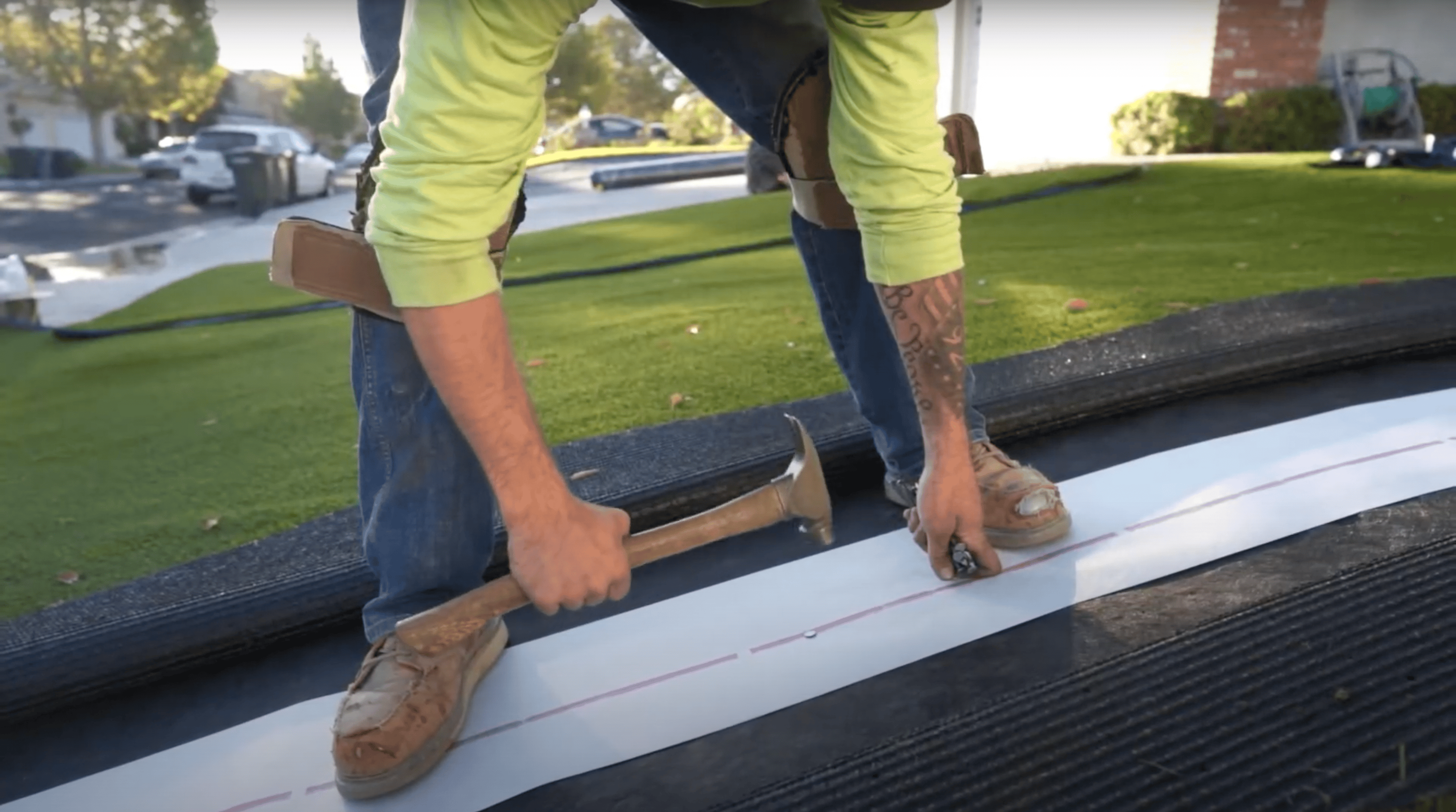 7 Ways to Prevent Visible Seams in Artificial Turf
