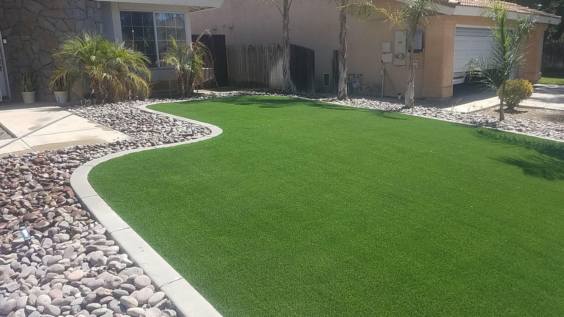 Artificial Grass Edging Solutions: Pros and Cons to Explore